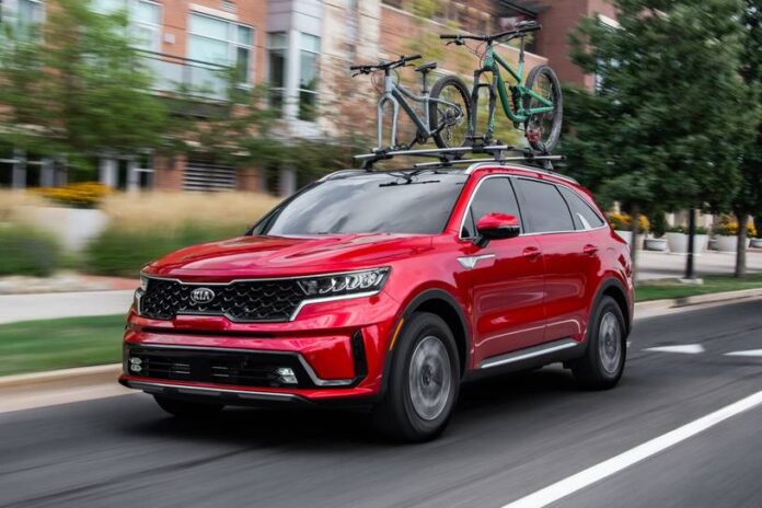 2021_kia_sorento-hybrid_4dr-suv_ex_fq_oem_6_815x543